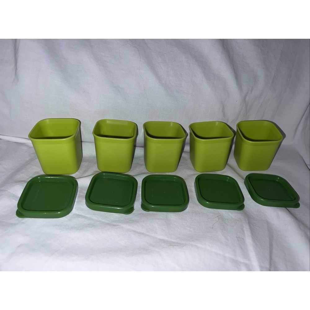 Tupperware Mini Square Rounds Set of 5 Containers with Lids Green 2.5 oz Small